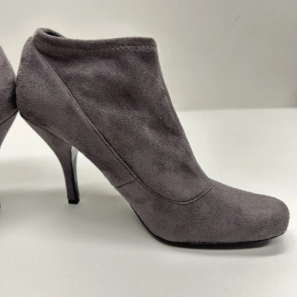 Nine West Gray Faux Suede Sock Booties Stiletto Heel Almond Round Toe Size 6.5 M